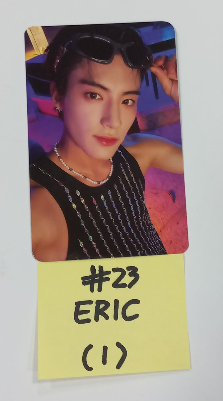 The Boyz ""PHANTASY" pt.1 Christmas in August - Official Photocard (2) - HALLYUSUPERSTORE