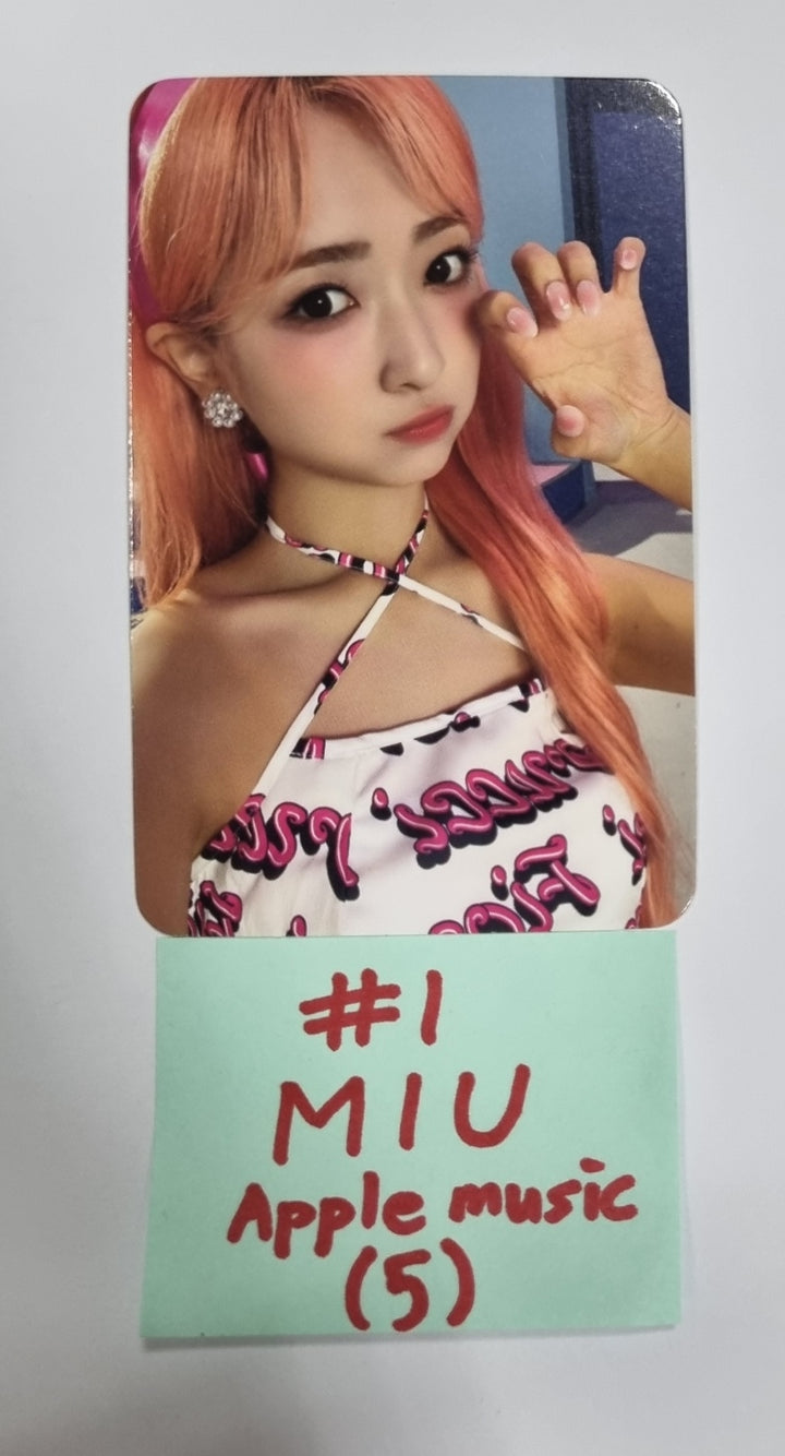 LIMELIGHT "MADELEINE" - Apple Music Fansign Event Photocard - HALLYUSUPERSTORE