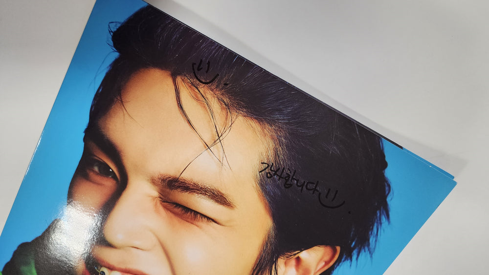 TAEYONG "SHALALA" - Hand Autographed(Signed) Album - HALLYUSUPERSTORE