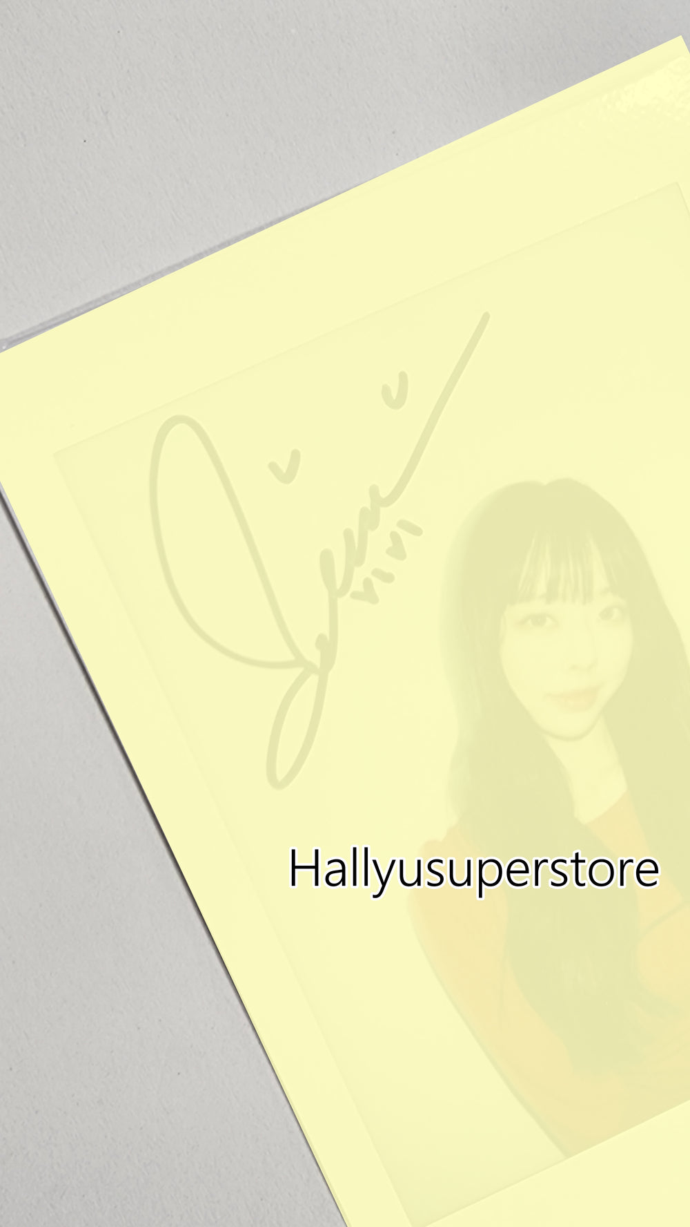Vivi (Of Loossemble) "Loossemble" - Hand Autographed(Signed) Polaroid - HALLYUSUPERSTORE