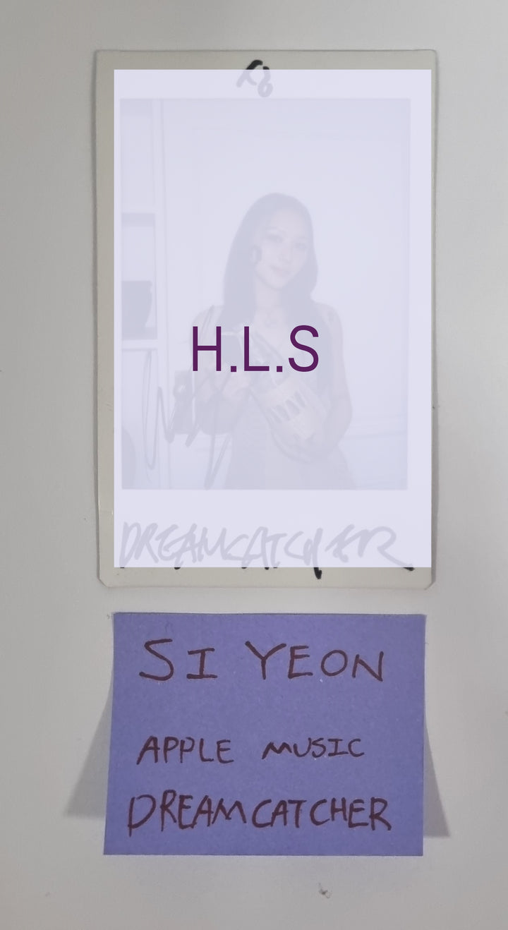 SIYEON (Of Dreamcatcher) 2024 Season's Greetings - Hand Autographed(Signed) Polaroid [23.12.18]