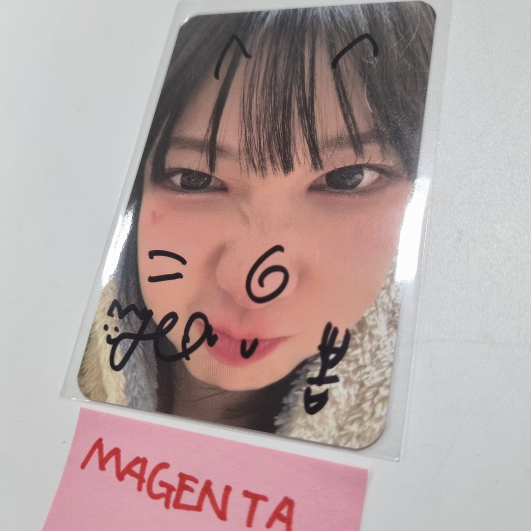 Magenta (Of QWER) "Harmony from Discord" - Hand Autographed(Signed) Photocard [24.1.9]