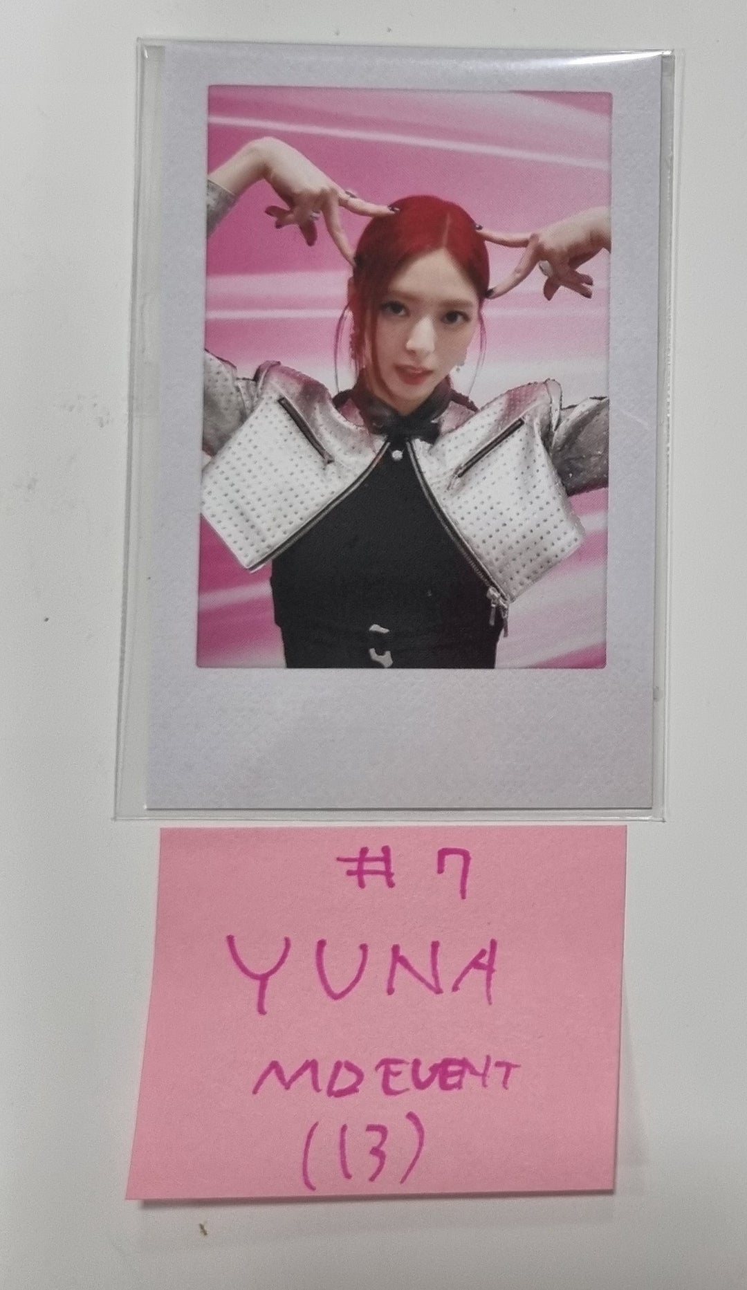 Itzy "BORN To BE" 2ND WORLD TOUR - Official MD Event Photocard [24.2.24]