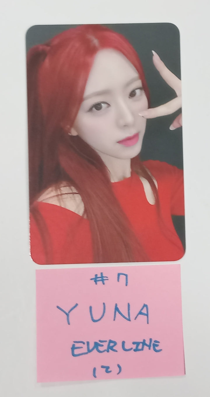 ITZY "BORN TO BE" - Everline Fansign Event Photocard Round 4 [24.3.12]