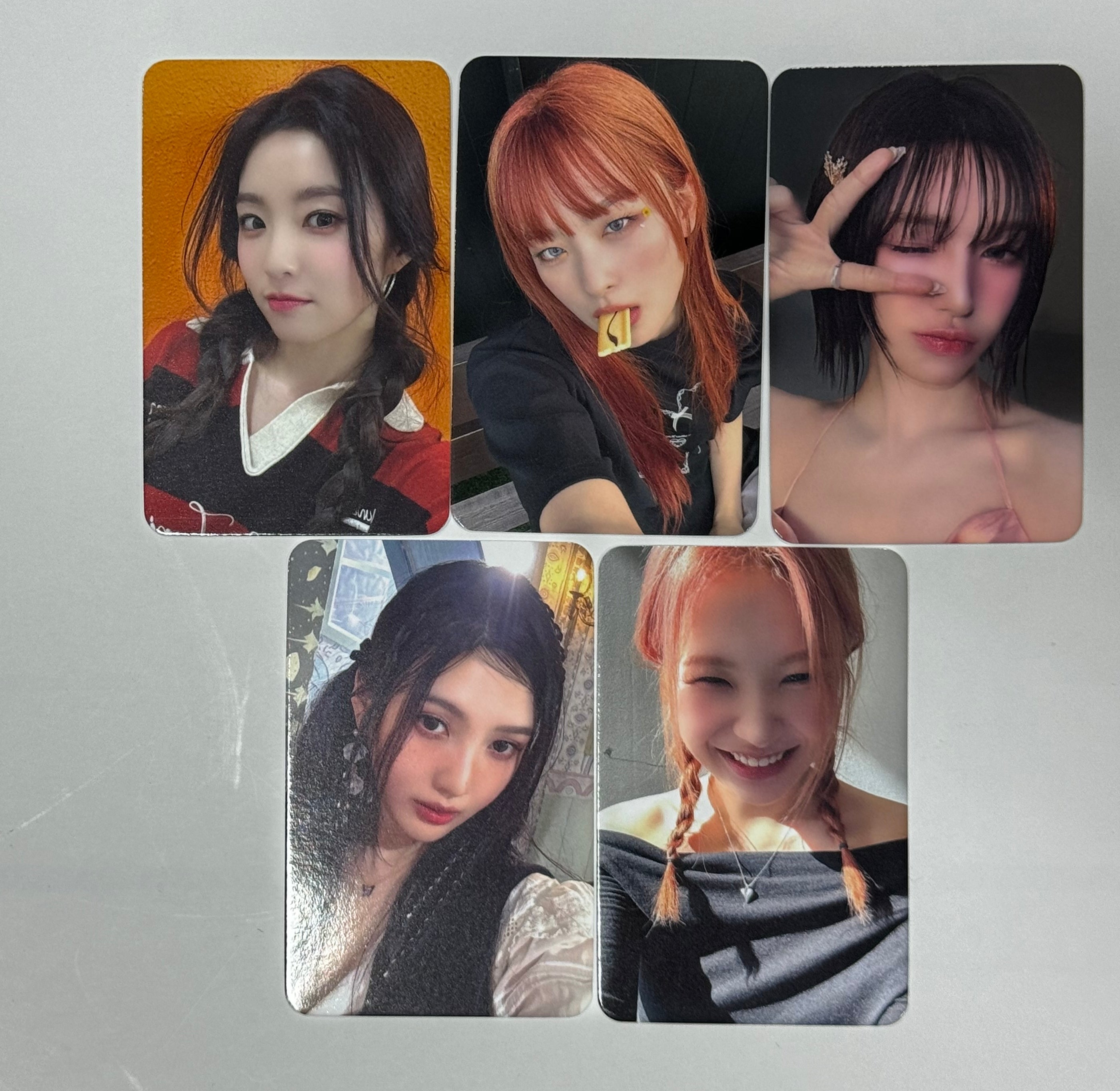 Red velvet photocard deals