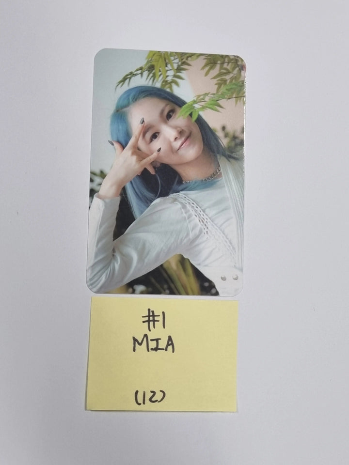 Everglow 'Last Melody' - Official Photocard ( E:U, SIHYEON, MIA ) - HALLYUSUPERSTORE