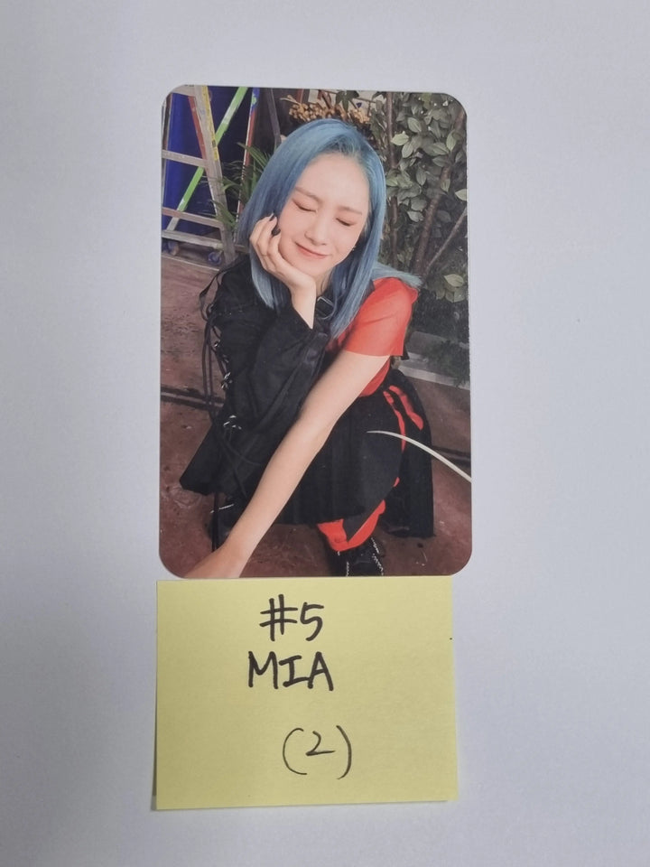Everglow 'Last Melody' - Official Photocard ( E:U, SIHYEON, MIA ) - HALLYUSUPERSTORE