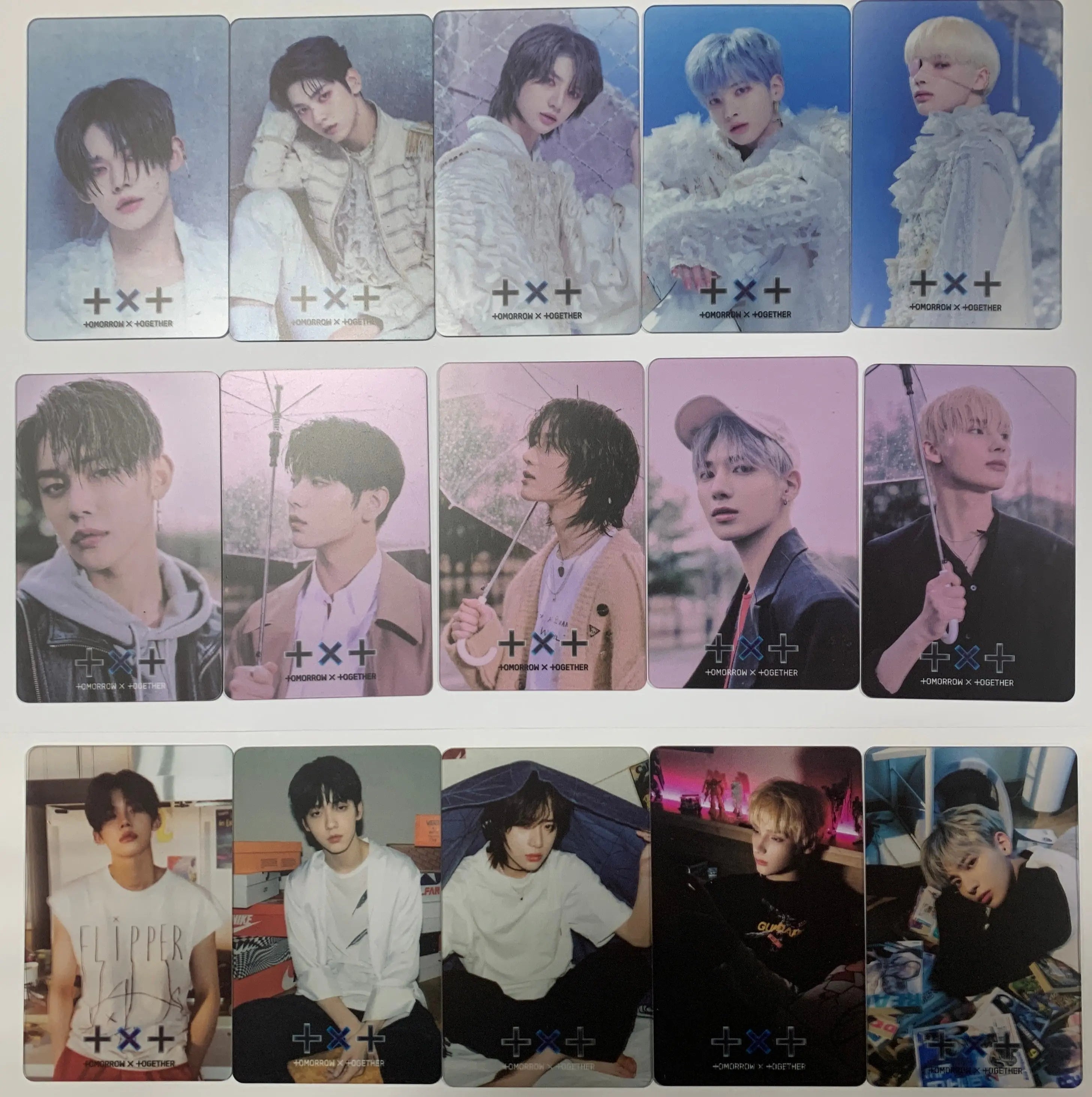 TXT 'Chaos Chapter: Freeze' - Lucky Draw Round 2 Plastic Transparent Photo  Card (SoundWave, M2U, Powerstation)