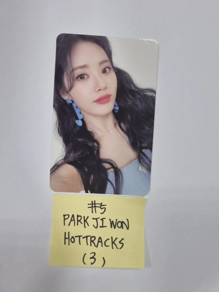 Fromis_9 "9 Way Ticket" -Hottracks Fan Sign Event Photocard - HALLYUSUPERSTORE