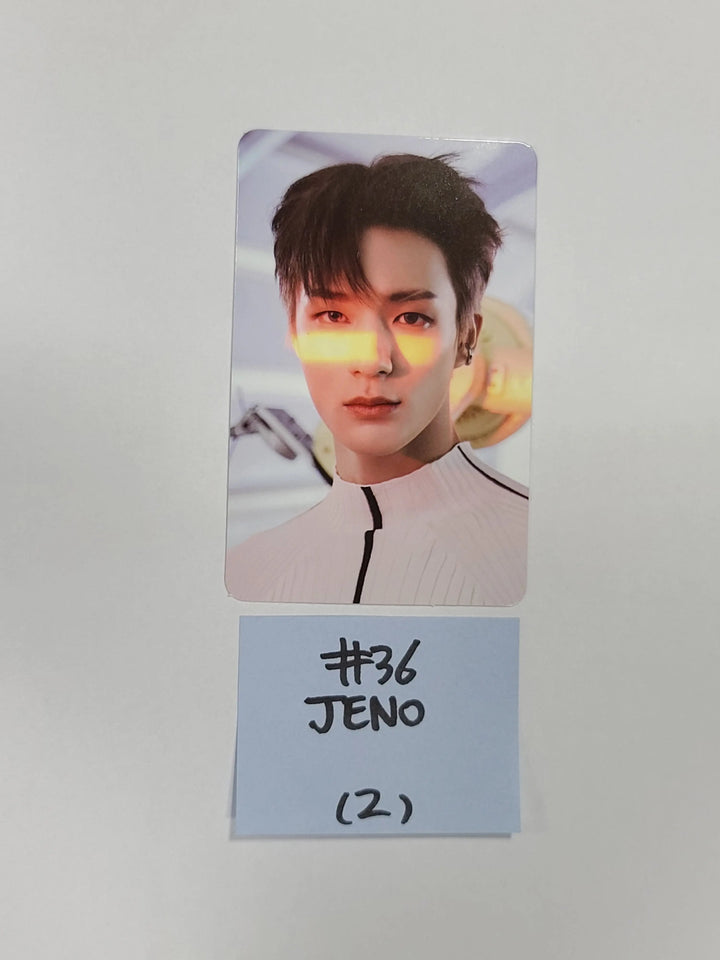 NCT Universe - SMTOWN Official ID Card, Photocard (2) - HALLYUSUPERSTORE