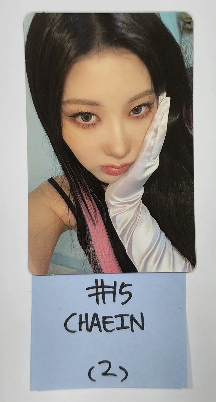 Purple Kiss 'memeM' - Official Photocard - HALLYUSUPERSTORE