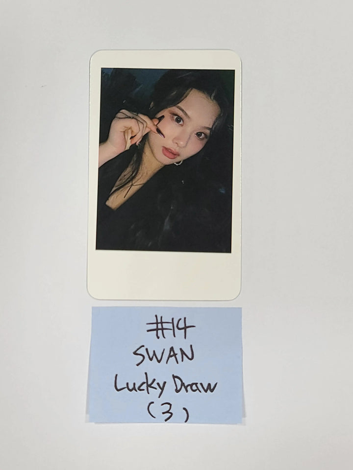 Purple Kiss 'memeM' - Apple Music Luckydraw Photocard - HALLYUSUPERSTORE