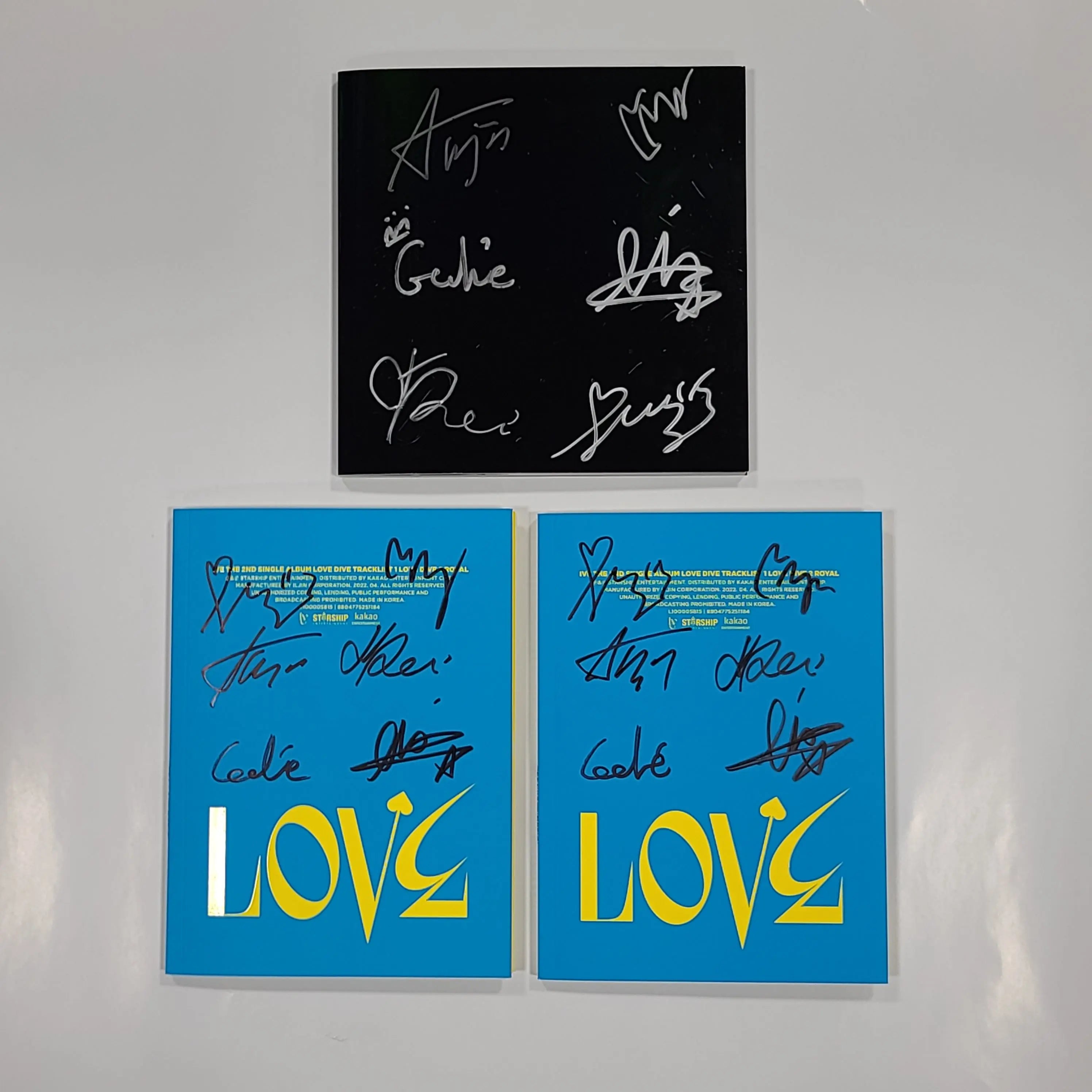IVE - Hand Autographed(Signed) Promo Album - HALLYUSUPERSTORE