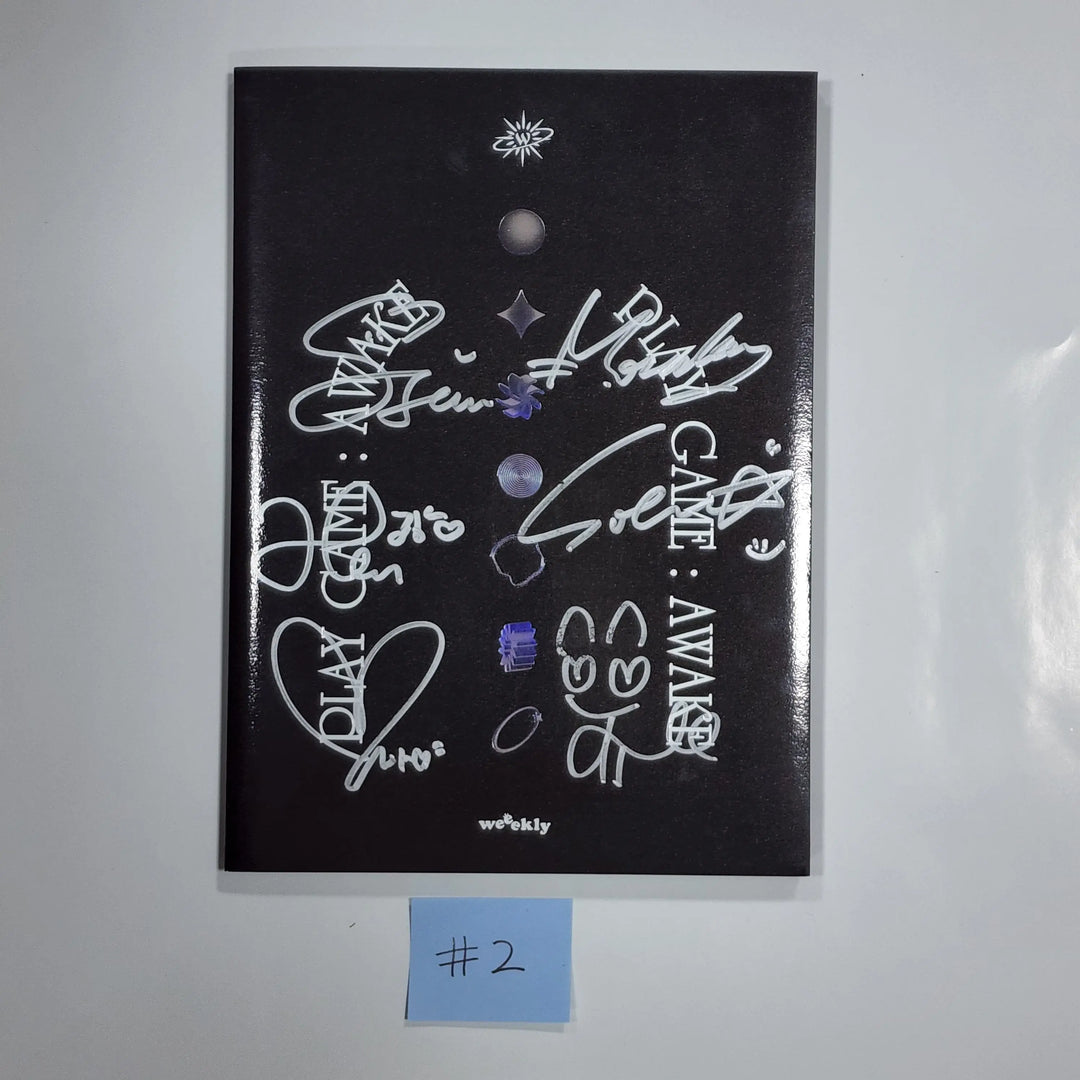 Weeekly "Play Game : AWAKE" - Hand Autographed(Signed) Album - HALLYUSUPERSTORE