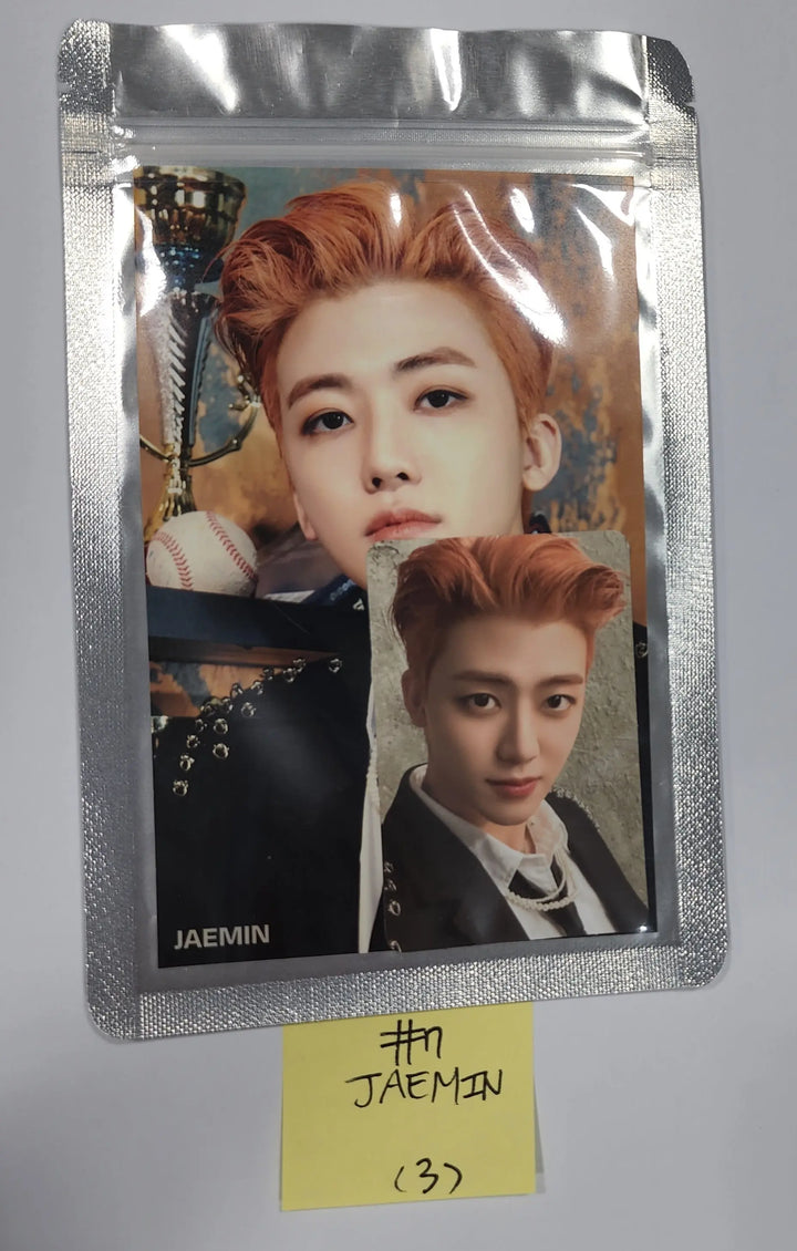 NCT 2022 Universe - Smtown&store 4 x 6 Photo + Photocard Set - HALLYUSUPERSTORE