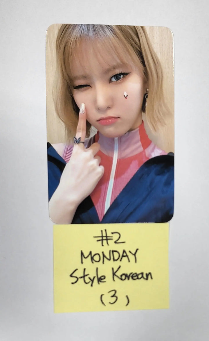 Weeekly "Play Game : AWAKE" - Style Korean Fansign Event Photocard - HALLYUSUPERSTORE