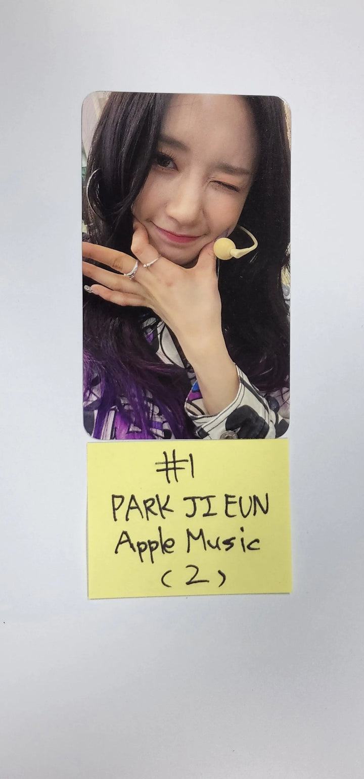 Purple Kiss 'memeM' - Apple Music Fansign Event Photocard Round 2 - HALLYUSUPERSTORE