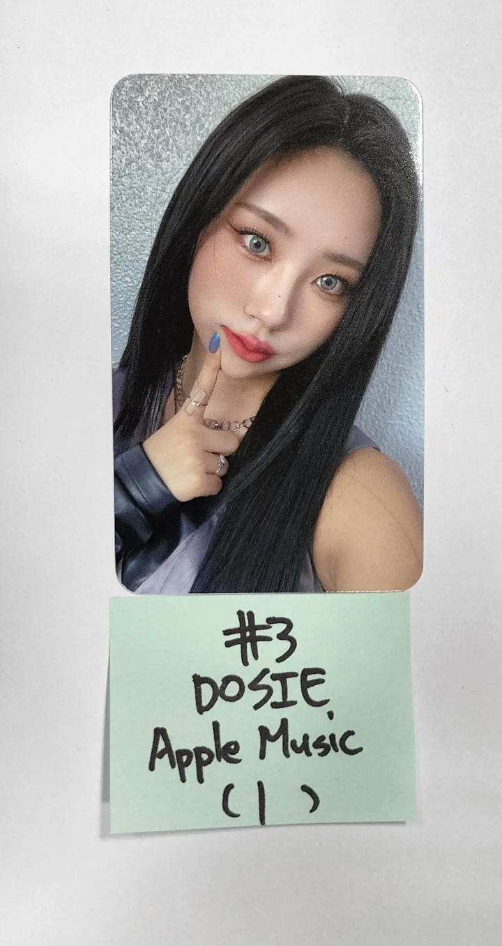 Purple Kiss 'memeM' - Apple Music Fansign Event Photocard Round 3 - HALLYUSUPERSTORE