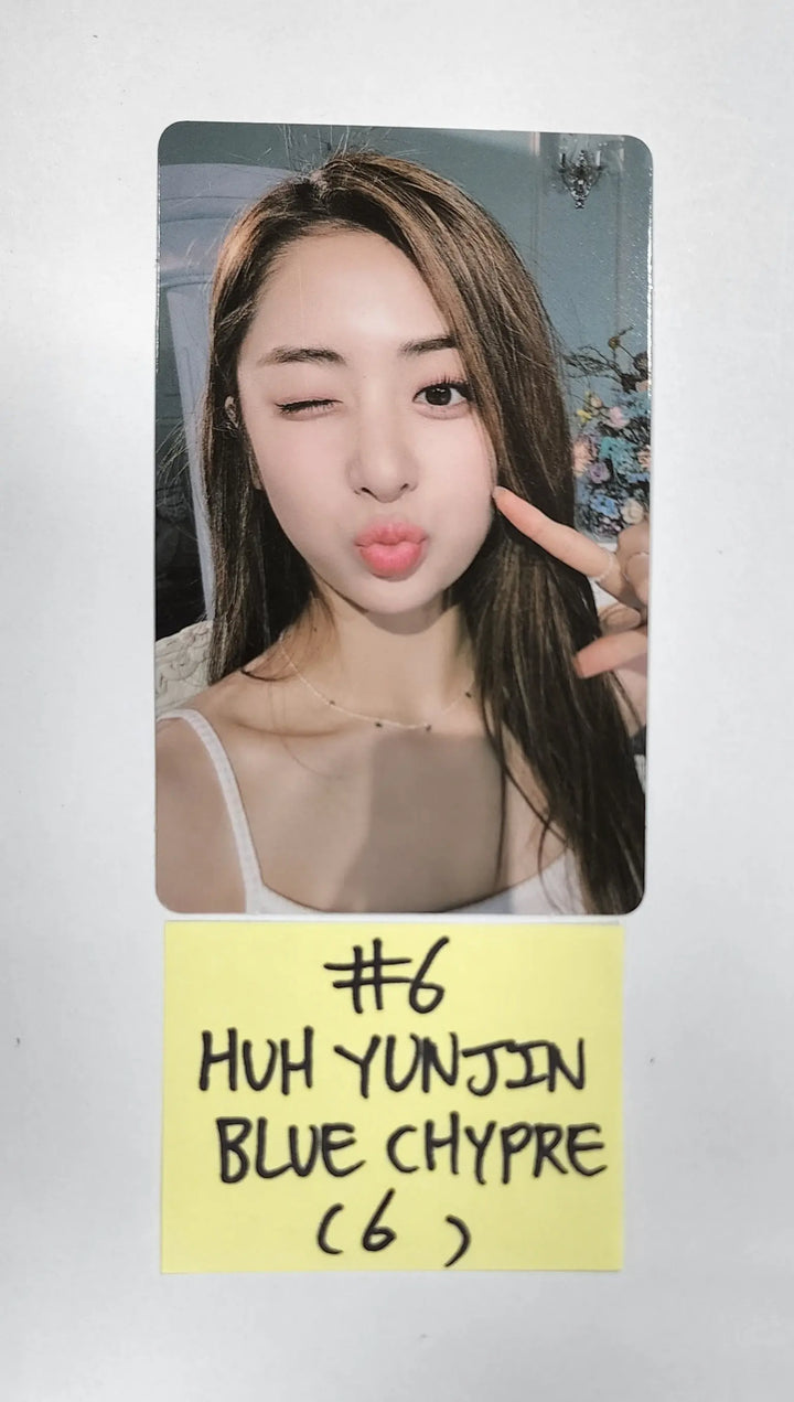LE SSERAFIM "FEARLESS" - Official Photocard - HALLYUSUPERSTORE