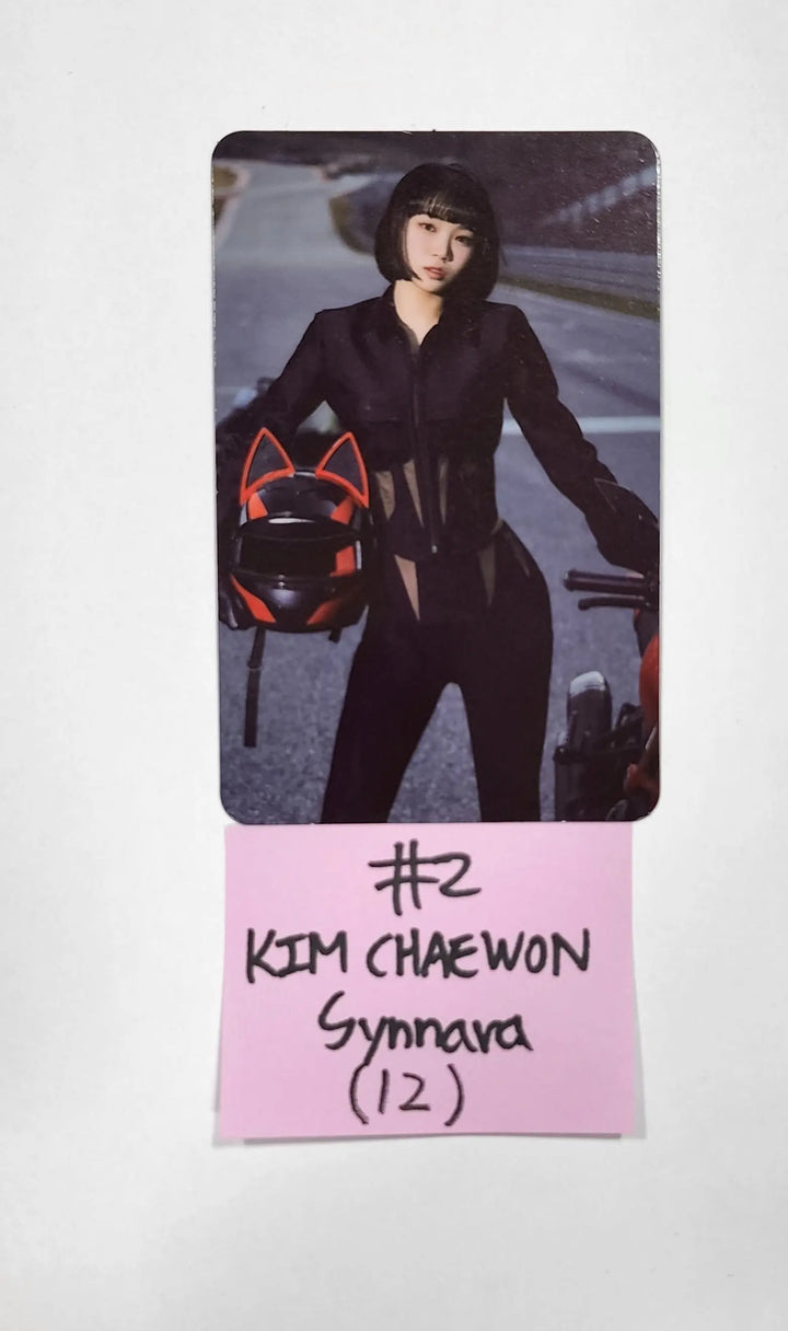 LE SSERAFIM "FEARLESS" - Synnara Pre-Order Benefit Photocard - HALLYUSUPERSTORE