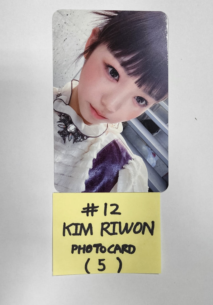 CLASS:y "CLASS IS OVER" - Official Photocard [Platform Ver]