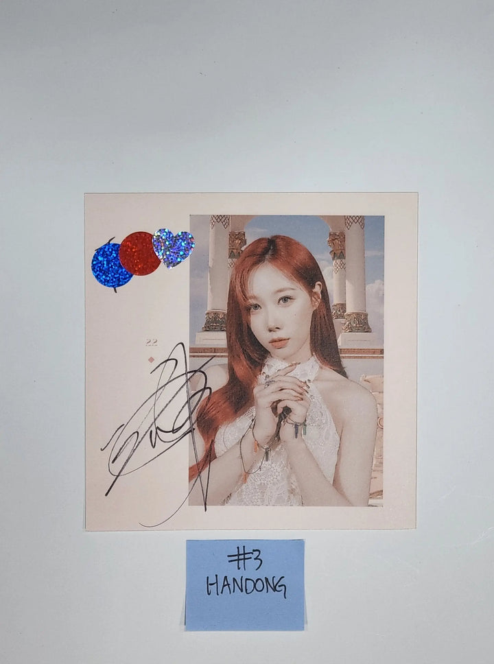 Dreamcatcher ‘Apocalypse : Save us’  - A Cut Page From Fansign Event Album Photo (2) - HALLYUSUPERSTORE