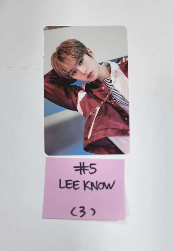 Stray Kids X SKZOO Pop-Up Store 'THE VICTORY' - Random Trading Photocard - HALLYUSUPERSTORE