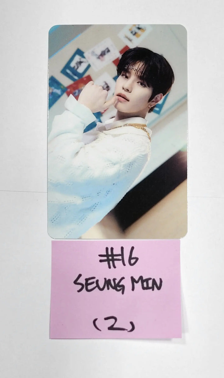 Stray Kids X SKZOO Pop-Up Store 'THE VICTORY' - Random Trading Photocard - HALLYUSUPERSTORE