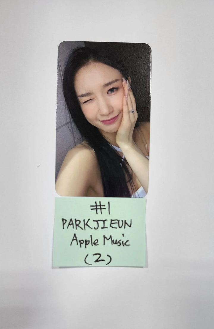 Purple Kiss 'memeM' - Apple Music Fansign Event Photocard Round 4 - HALLYUSUPERSTORE