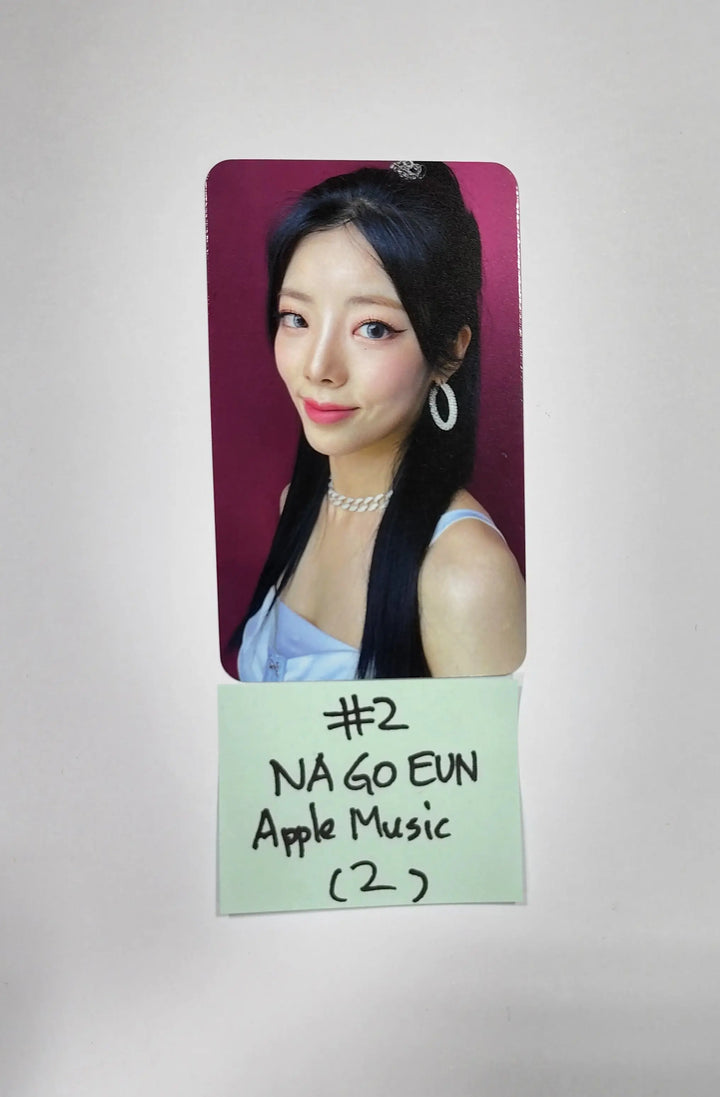 Purple Kiss 'memeM' - Apple Music Fansign Event Photocard Round 4 - HALLYUSUPERSTORE