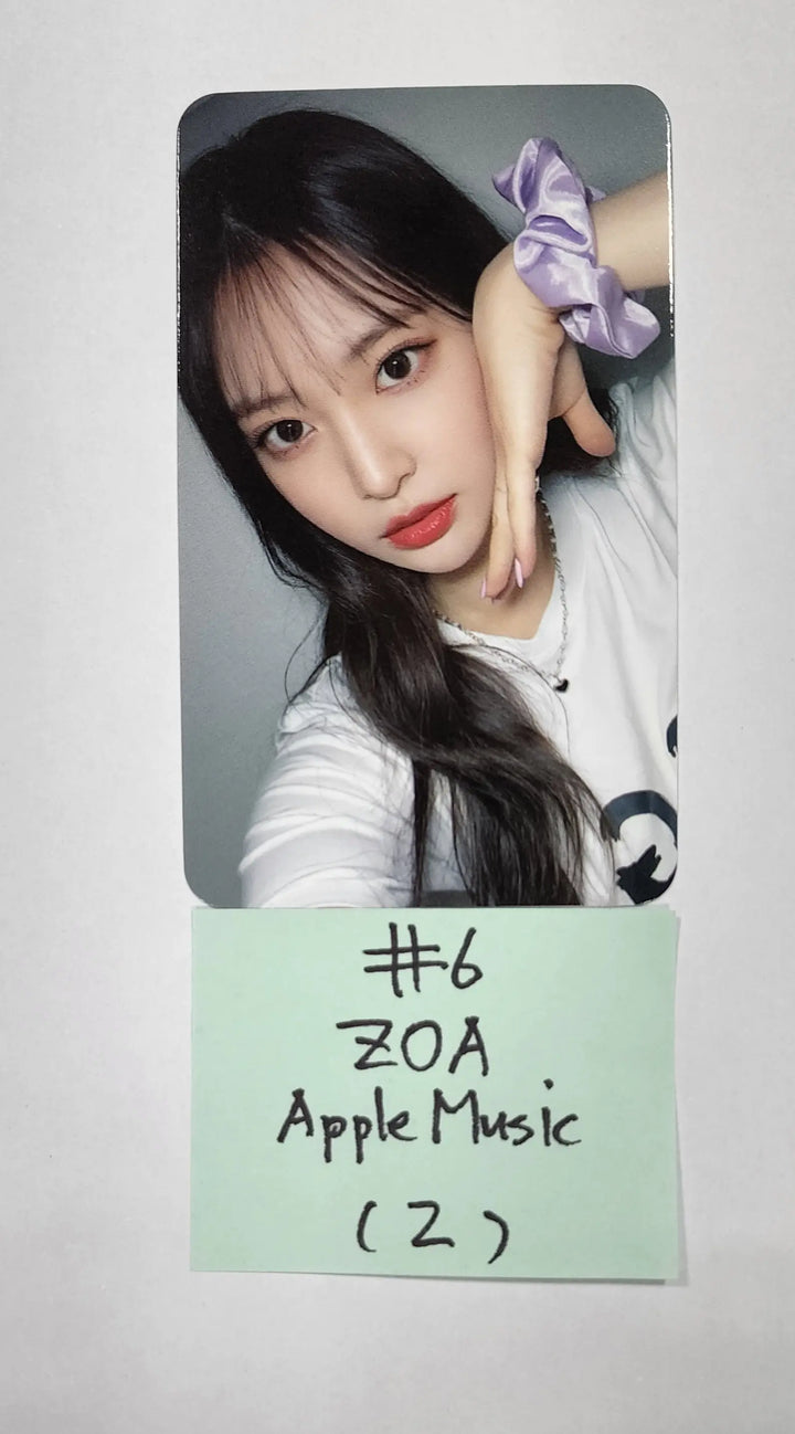 Weeekly "Play Game : AWAKE" - Apple Music Fansign Event Photocard Round 6 - HALLYUSUPERSTORE