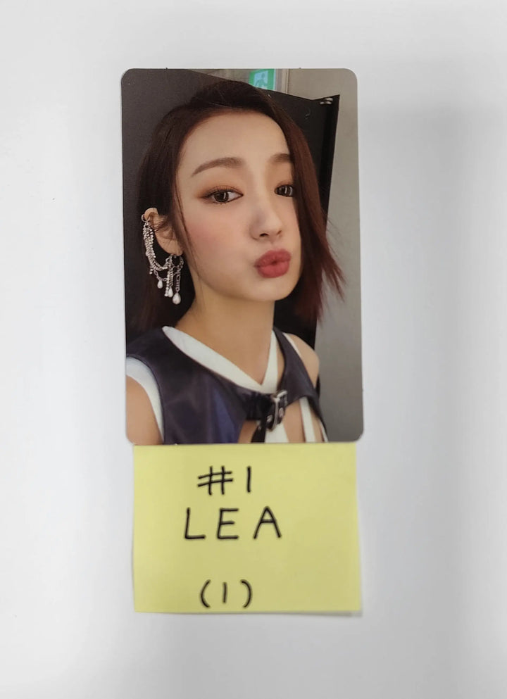 Secret Number 'DOOMCHITA' Single 4th - Official Photocard, Polaroid Type Photocard - HALLYUSUPERSTORE