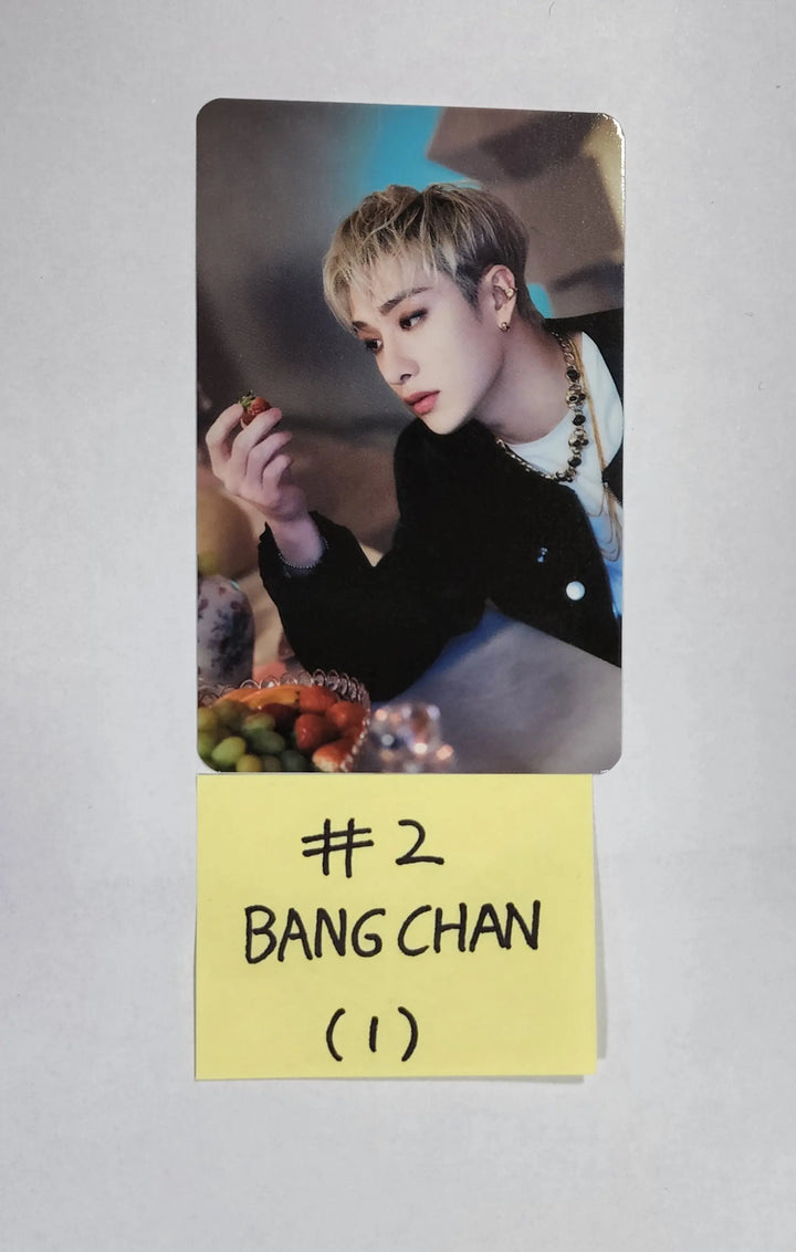 Stray Kids X SKZOO Pop-Up Store 'THE VICTORY' - Random Trading Photocard (1) - HALLYUSUPERSTORE