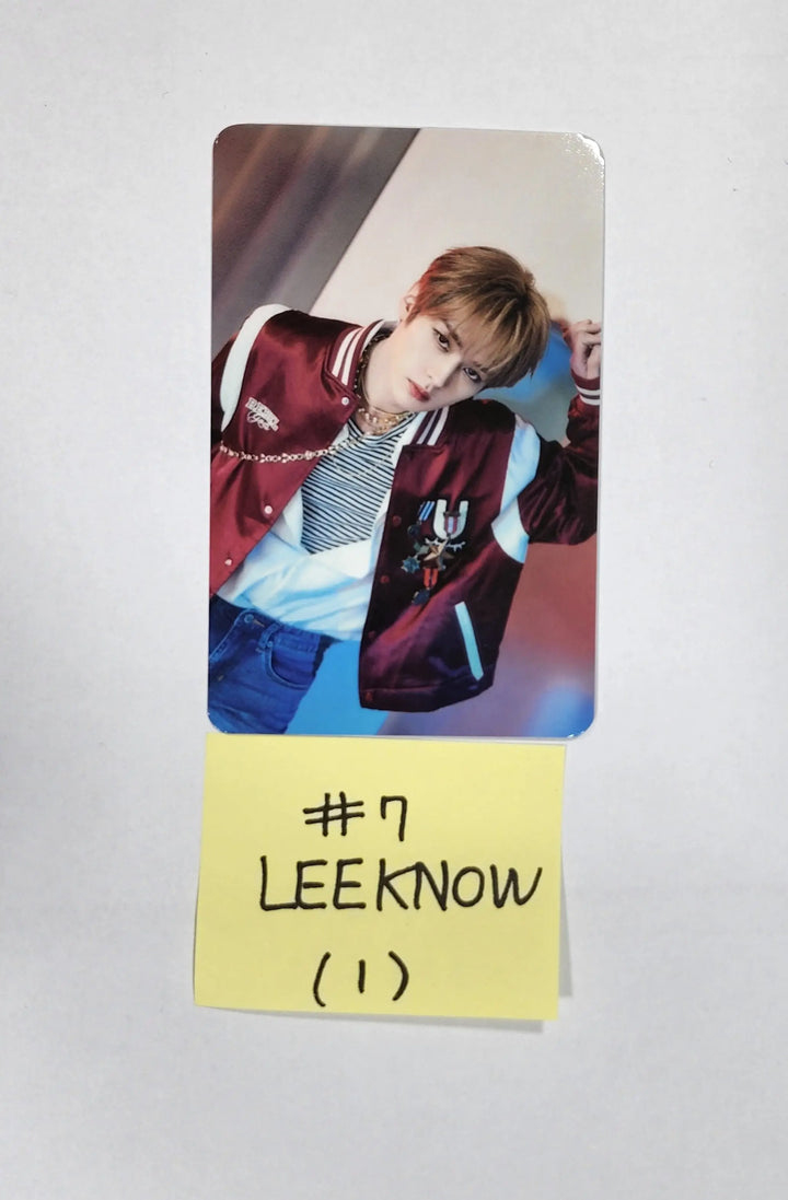 Stray Kids X SKZOO Pop-Up Store 'THE VICTORY' - Random Trading Photocard (1) - HALLYUSUPERSTORE