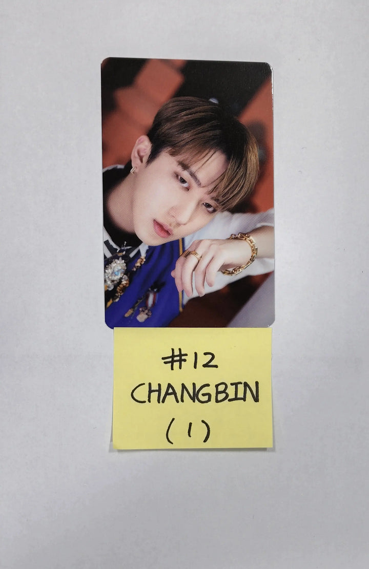 Stray Kids X SKZOO Pop-Up Store 'THE VICTORY' - Random Trading Photocard (1) - HALLYUSUPERSTORE