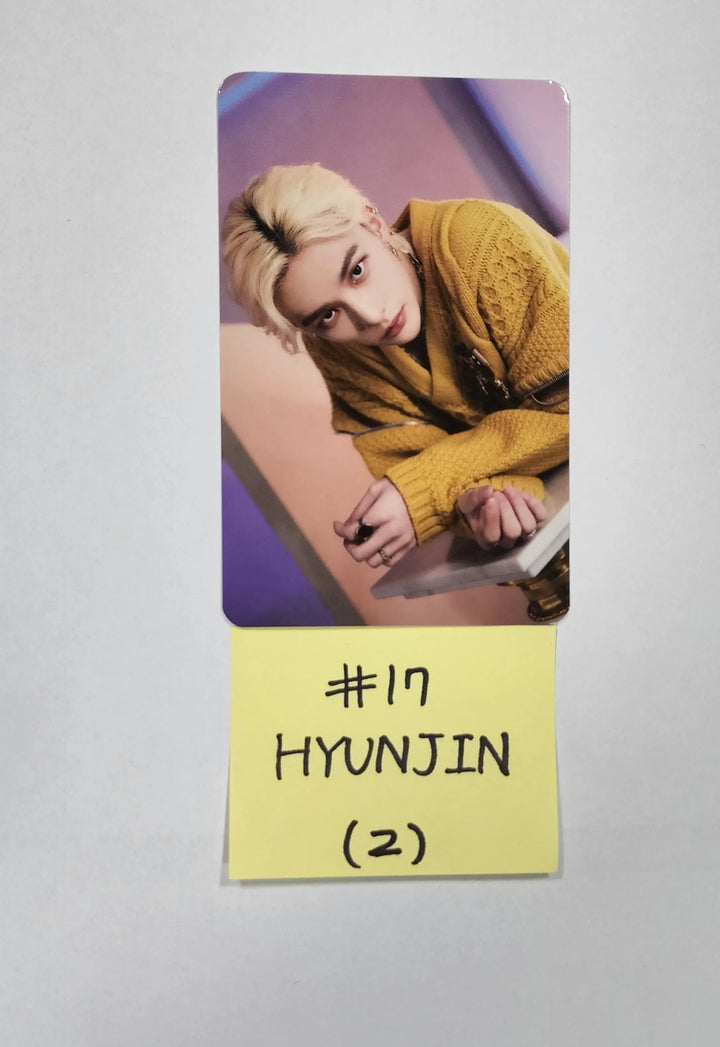 Stray Kids X SKZOO Pop-Up Store 'THE VICTORY' - Random Trading Photocard (1) - HALLYUSUPERSTORE