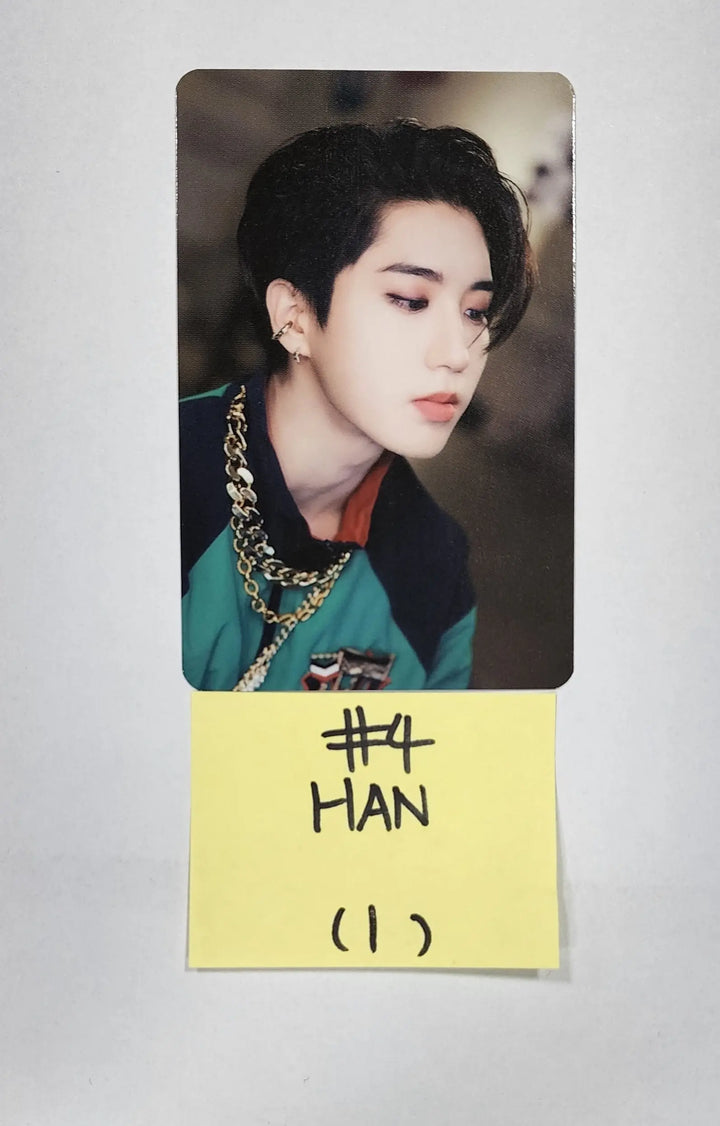 Stray Kids X SKZOO Pop-Up Store 'THE VICTORY' - Random Trading Photocard (2) - HALLYUSUPERSTORE