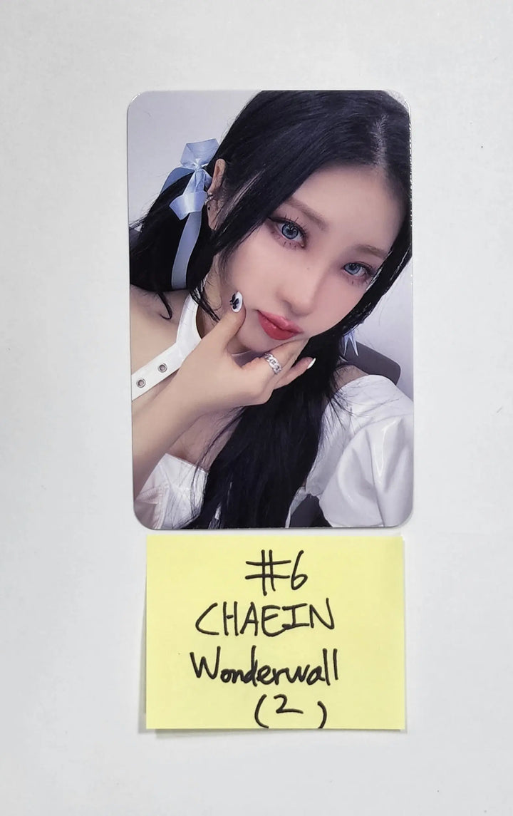 Purple Kiss 'memeM' - Wonderwall Fansign Event Photocard - HALLYUSUPERSTORE