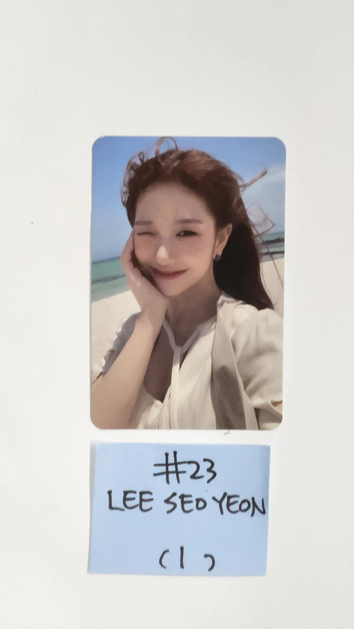 Fromis_9 "from our Memento Box" - Official Photocard (2) - HALLYUSUPERSTORE