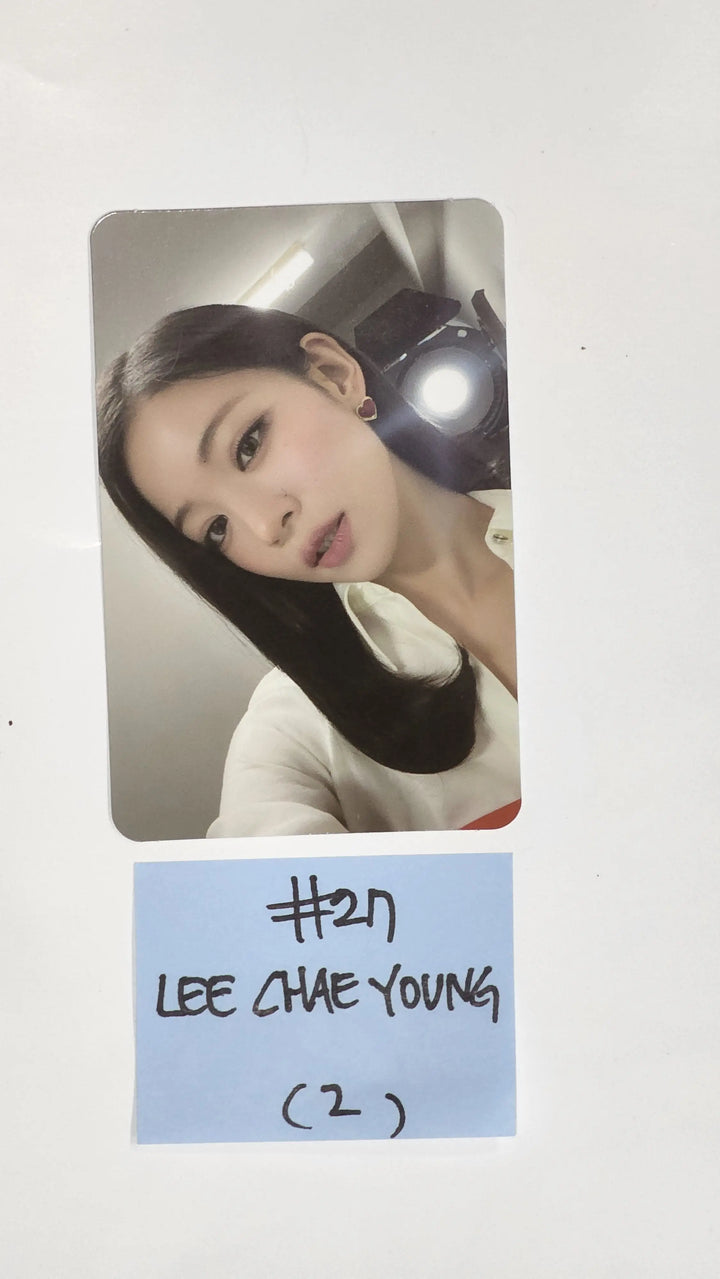 Fromis_9 "from our Memento Box" - Official Photocard (2) - HALLYUSUPERSTORE