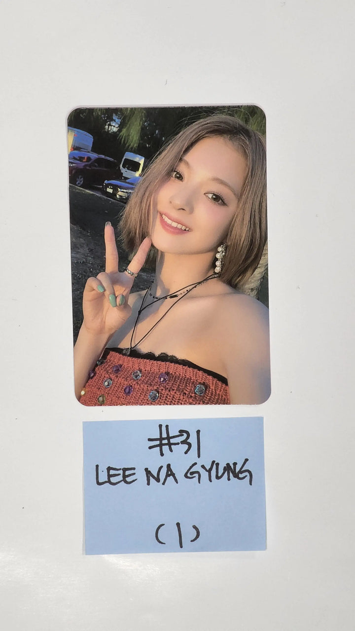 Fromis_9 "from our Memento Box" - Official Photocard (2) - HALLYUSUPERSTORE
