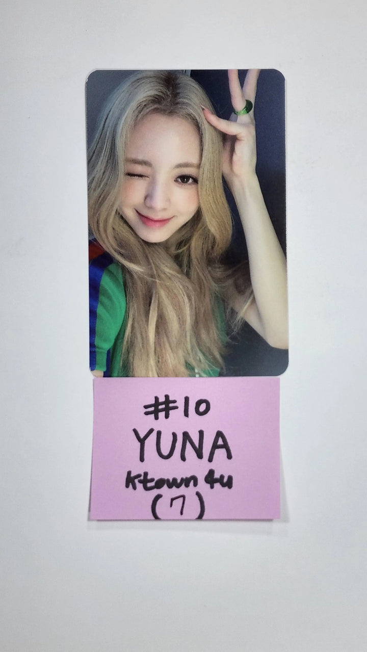 ITZY 'CHECKMATE' - Ktown4U Lucky Draw Event Photocard - HALLYUSUPERSTORE