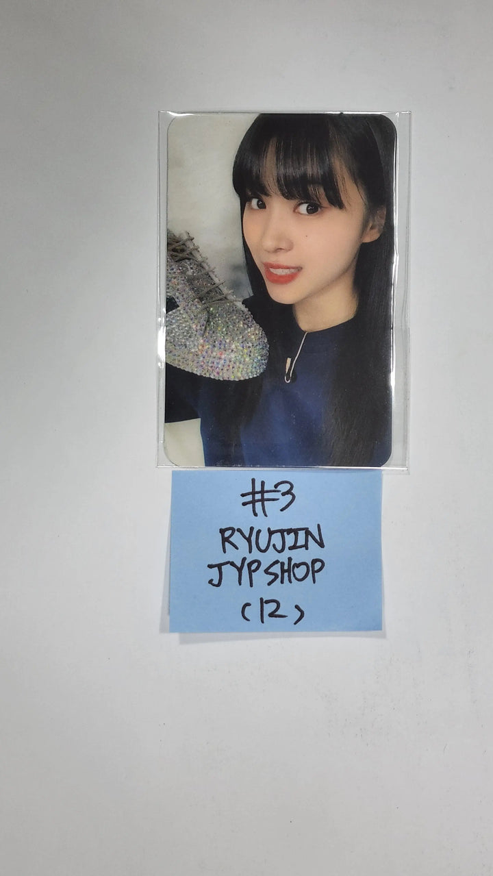 ITZY 'CHECKMATE' - JYP Shop Pre-Order Benefit Photocard - HALLYUSUPERSTORE