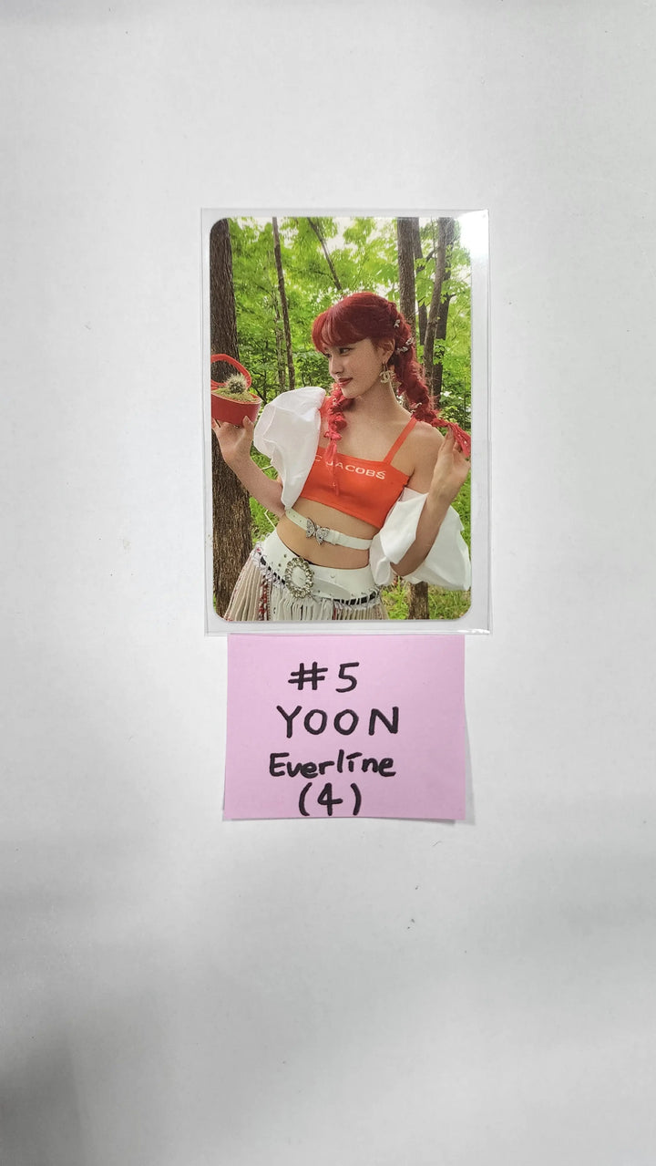 StayC 'WE NEED LOVE' - Everline Lucky Draw Event Photocard - HALLYUSUPERSTORE