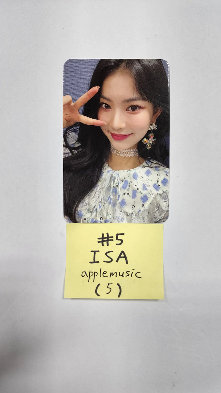 StayC 'WE NEED LOVE' - Apple Music Lucky Draw Event Photocard - HALLYUSUPERSTORE