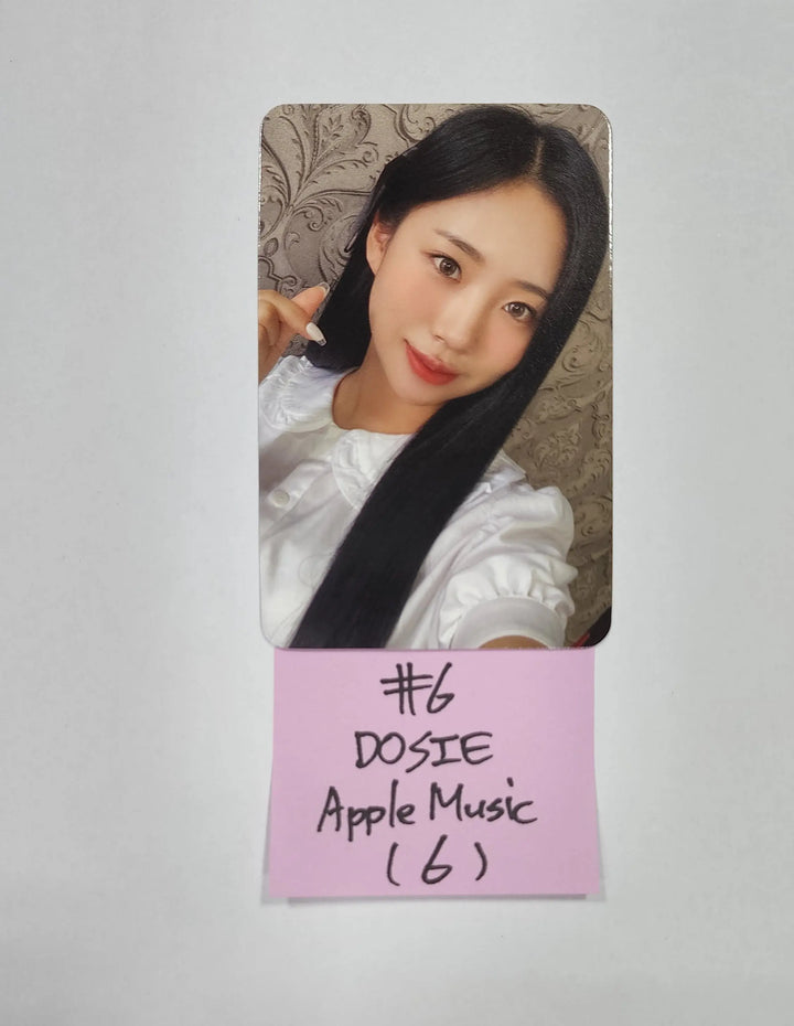 Purple Kiss 'GEEKYLAND' - Apple Music Pre-order Benefit Photocard - HALLYUSUPERSTORE