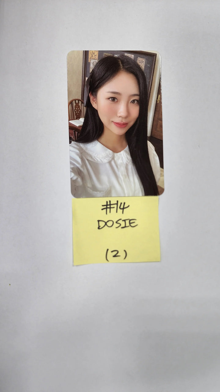 Purple Kiss 'GEEKYLAND' - Official Photocard, Mini Folded Poster - HALLYUSUPERSTORE