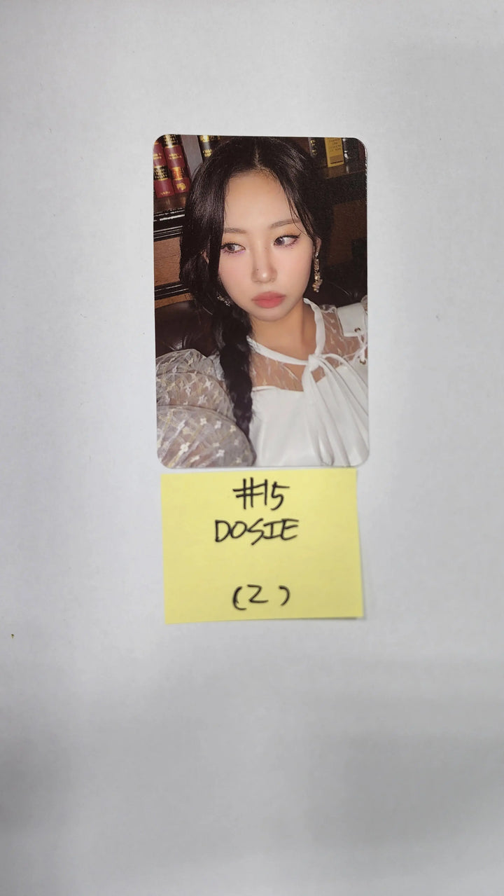 Purple Kiss 'GEEKYLAND' - Official Photocard, Mini Folded Poster - HALLYUSUPERSTORE