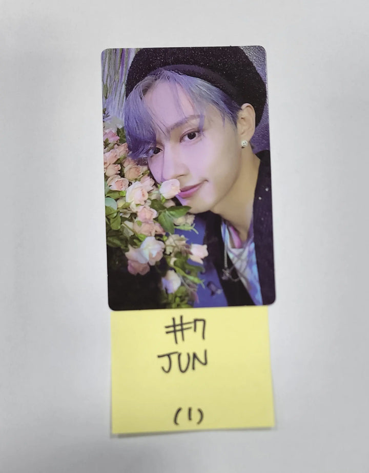 SEVENTEEN 'SECTOR 17' 4th Album Repackage - Weverse Shop Album Official Photocard - HALLYUSUPERSTORE