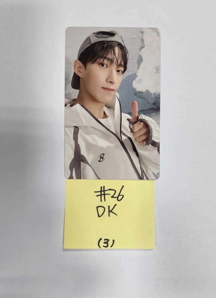 SEVENTEEN 'SECTOR 17' 4th Album Repackage - Weverse Shop Album Official Photocard - HALLYUSUPERSTORE